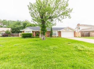 8 Chisos Ct, Trophy Club, TX 76262