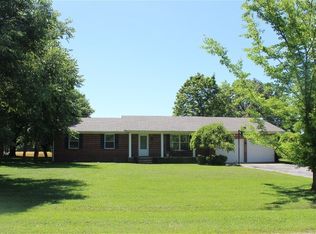 79 Gregory Ln, Murray, KY 42071