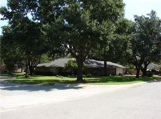 1803 Okelley Rd, Rockdale, TX 76567