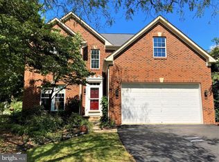 43436 Orson St, Chantilly, VA 20152