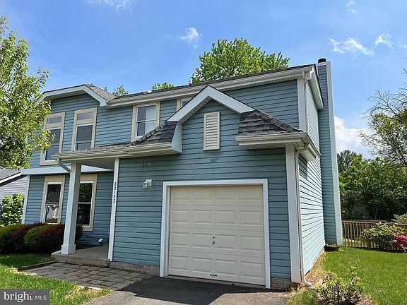 3rd image of 22153 Stablehouse Dr