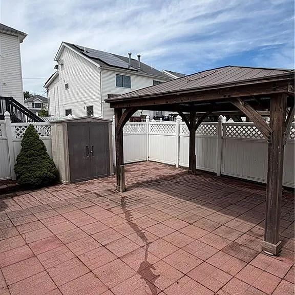 226 Osgood Ave — Photo 17