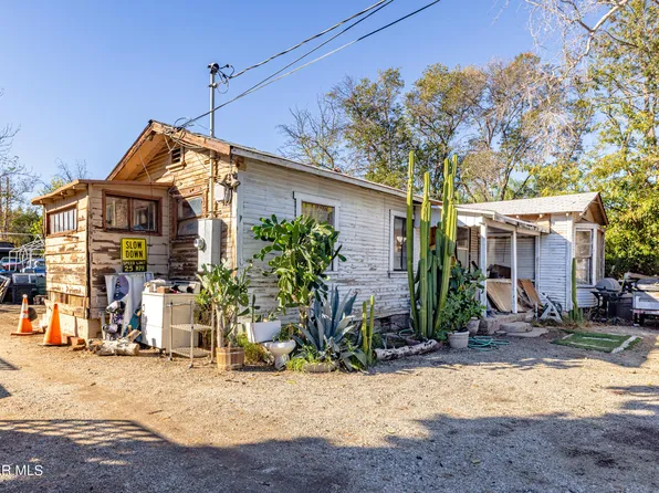 8967 Noble Ave, North Hills, CA 91343