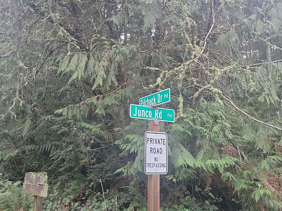 2nd image of 4207 Crestway Rd