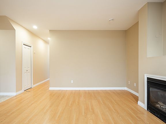 4th image of 8671 Minler Rd #B