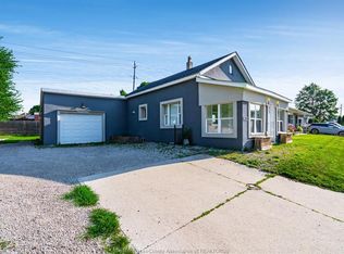 1672 Elgin St, Kingsville, ON N0P2G0