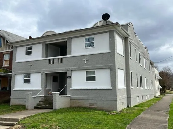 1201 Charleston Ave APT 3, Huntington, WV 25701