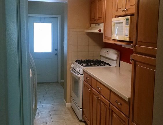 4th image of 5855 18th St N APT 4