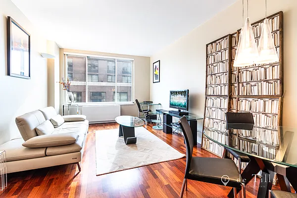 Sold by DE TILLY REAL ESTATE | media 3