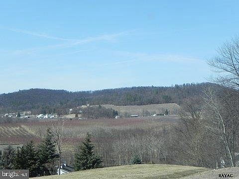 5th image of 50 Orchard Ct