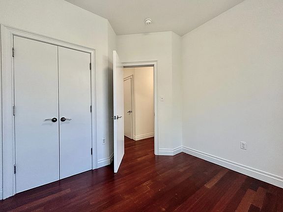 5th image of 611 W 137th St APT 36