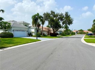 3198 SE Carrick Green Ct, Port Saint Lucie, FL 34952