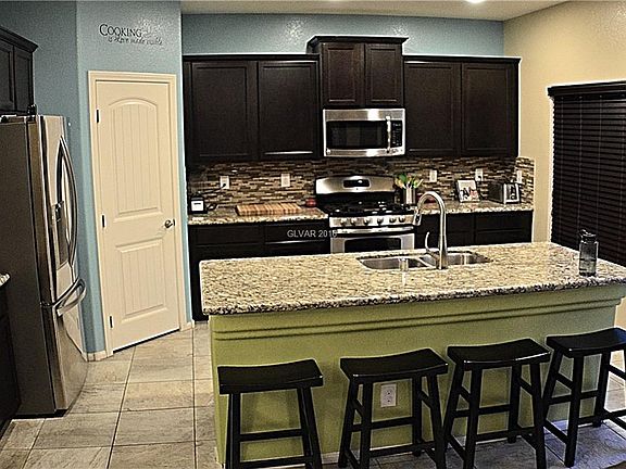4th image of 9353 Forest Meadows Ave