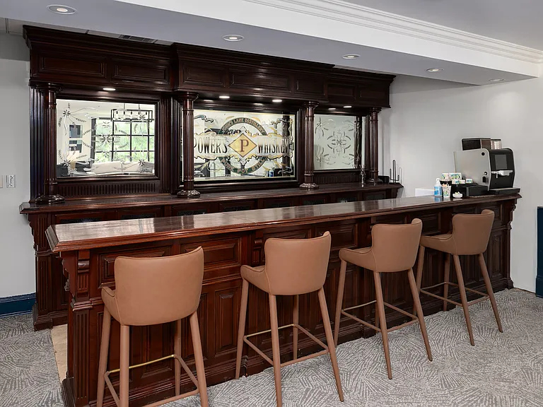Wesley Townsend Apartments at Buckhead — Photo 37