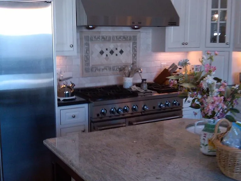 2131 N Valley Dr — Photo 9