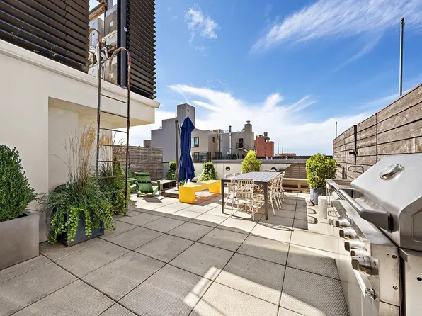 610 Warren Street image 12 of 16