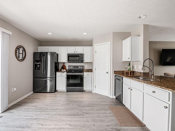 5th image of 6206 Needletail Rd #66