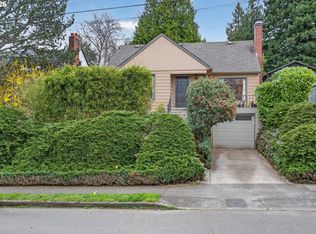222 SE 62nd Ave, Portland, OR 97215