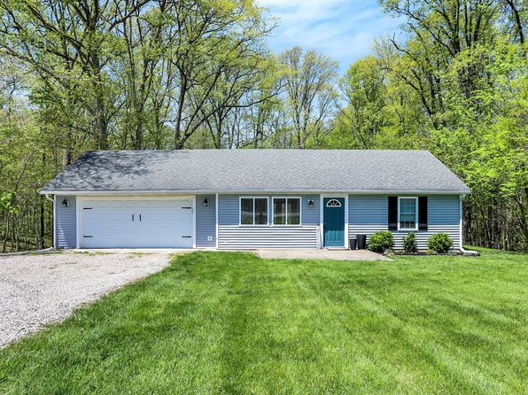 17226 E State Road 46, Hope, IN 47246