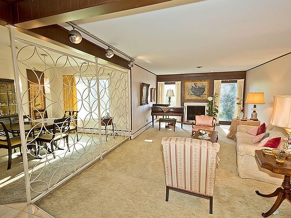 5th image of 6927 Sandalwood Dr
