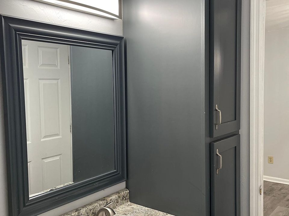 1st image of 2052 Darnell Cir #B