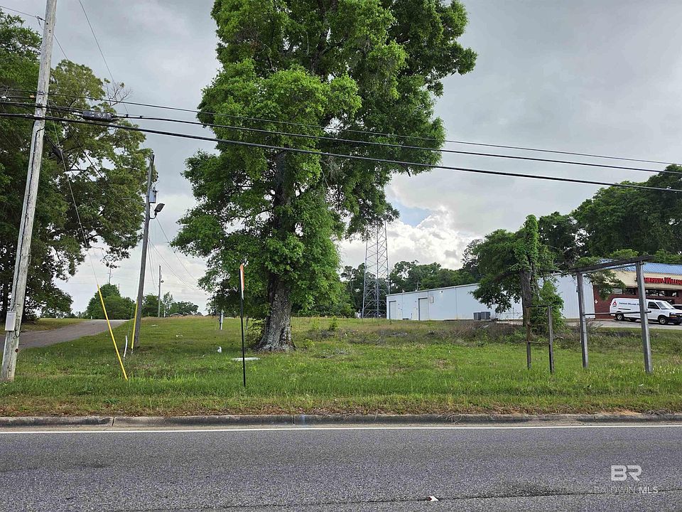 1st image of 6891 Moffett Rd #1