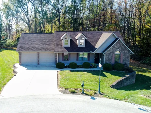 3757 Aspen Ct, Terre Haute, IN 47802