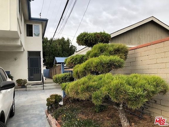 2nd image of 11353 La Grange Ave