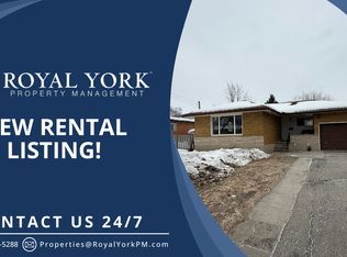 121 Massey Ave #2, Kitchener, ON N2C 1M6