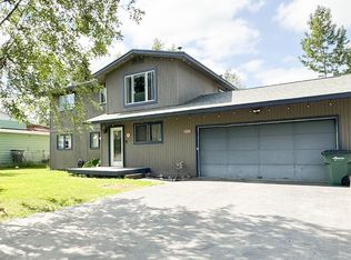 11530 Echo St, Eagle River, AK 99577