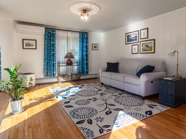 32 and 33 US Route 1, Frenchville, ME 04745