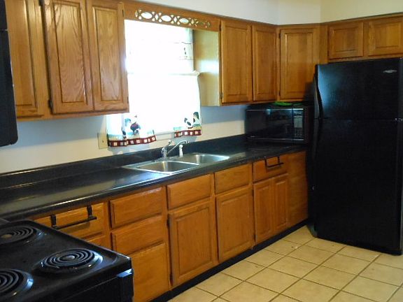 4th image of 3300 E Ila Dr