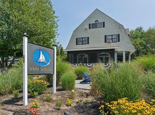 61 Fletcher St, Kennebunk, ME 04043