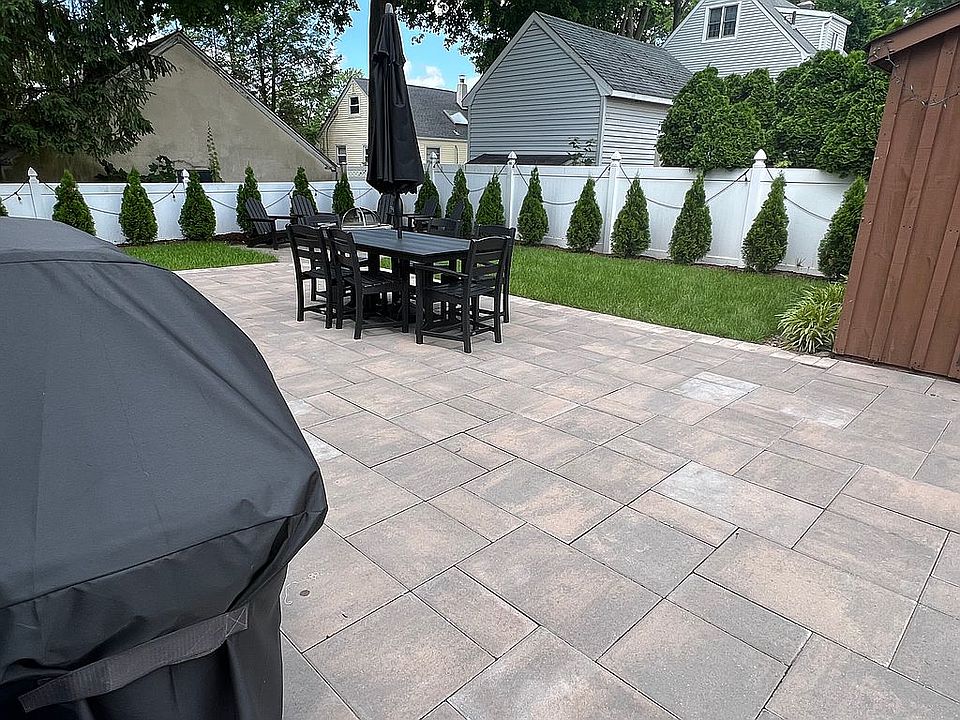 2nd image of 170 Hillside Ave