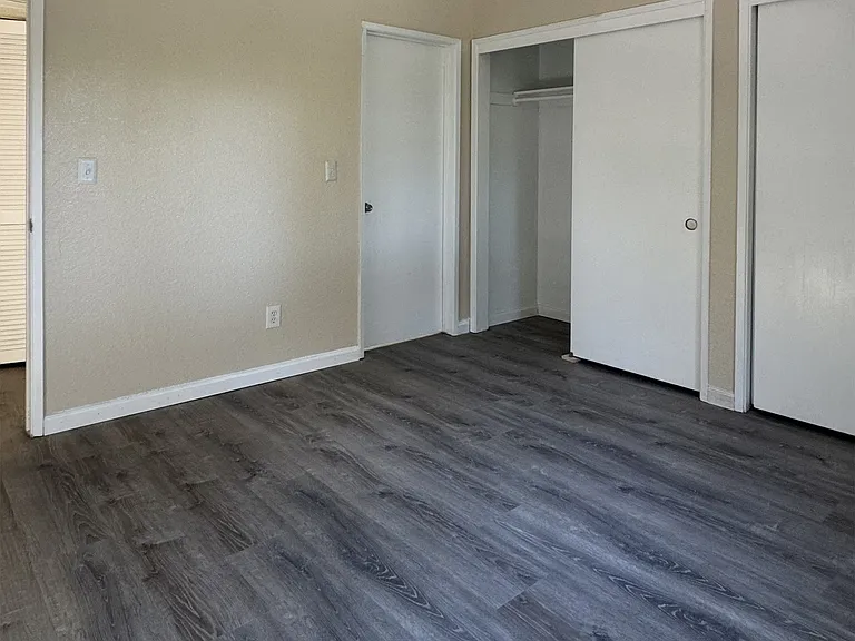 8066 Via De Palmas Ln #7 — Photo 8