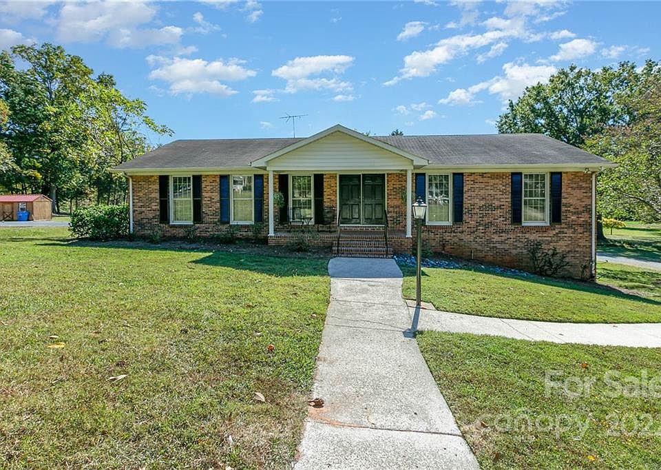 qq7m6nc9kです 6912 Washington Ave, Saint Louis, MO 63130 | Zillow