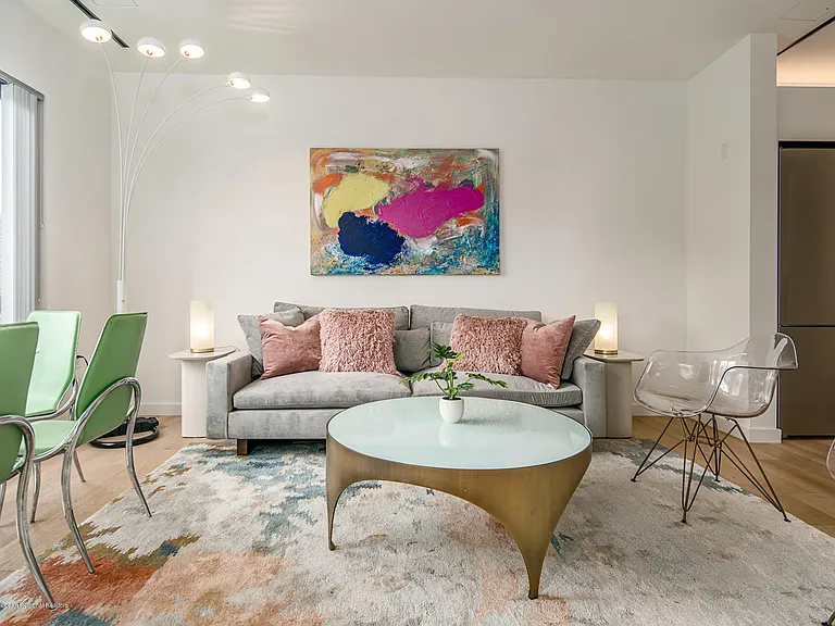 601 Heck St #207 — Photo 8