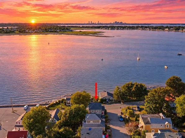 3 Pecksuot Rd, Weymouth, MA 02191