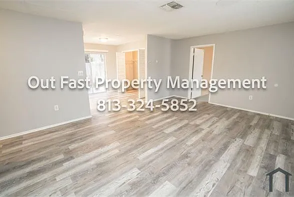 1277 Sylvia Ave — Photo 16