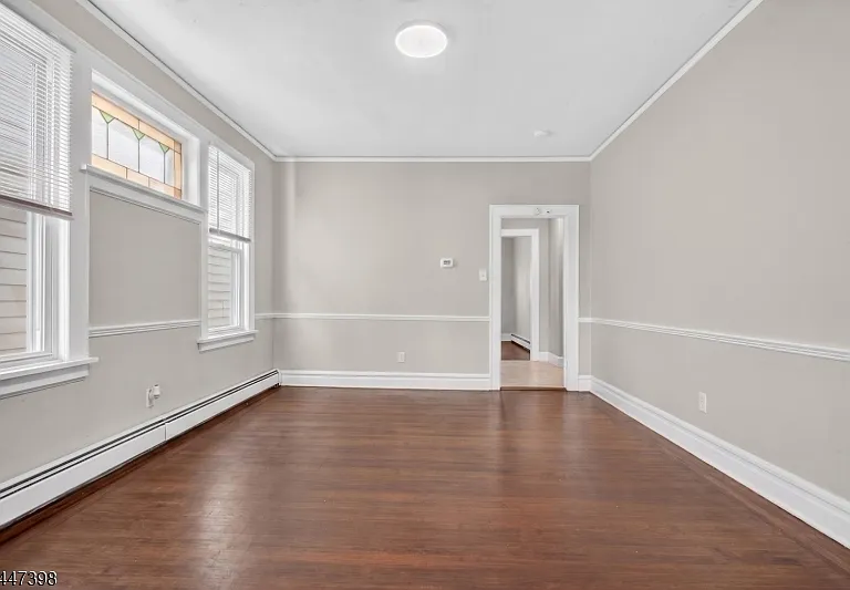 147 N 15th St #1 — Photo 8
