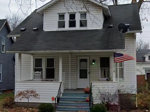 59 Hubbard St, Mount Clemens, MI 48043
