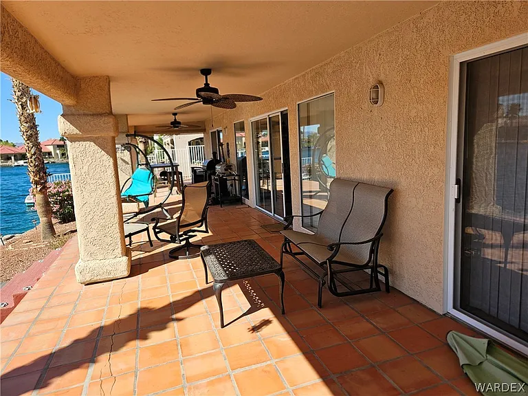 2068 E Lago Grande Bay — Photo 18