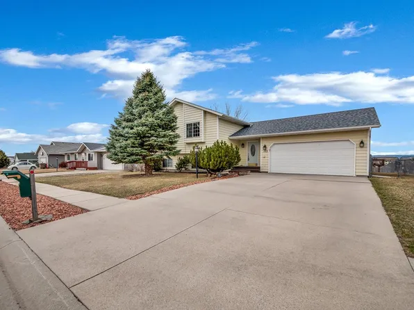1113 Tinton Ln, Rapid City, SD 57703