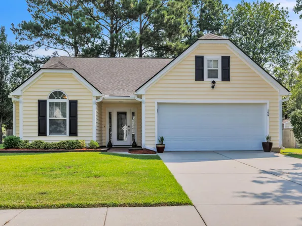 106 Irish Oak Dr, Goose Creek, SC 29445