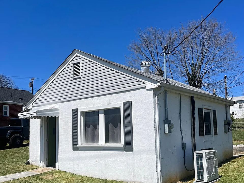 1st image of 1613 Newton St