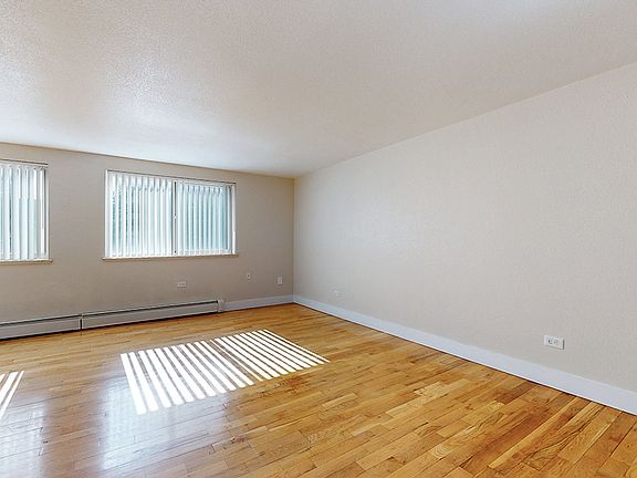 5th image of 1320 Garfield St APT 104