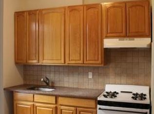 151 Daniel Low Ter APT 2F, Staten Island, NY 10301