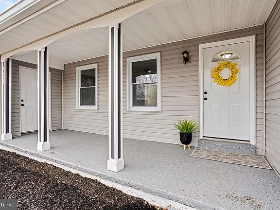 5th image of 8029 Rider Ave