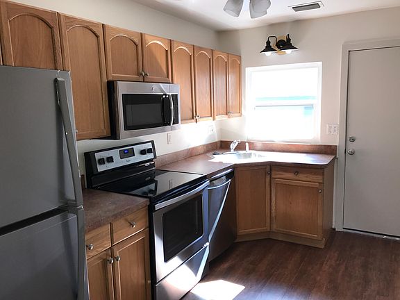 Newer appliances in kitchen.