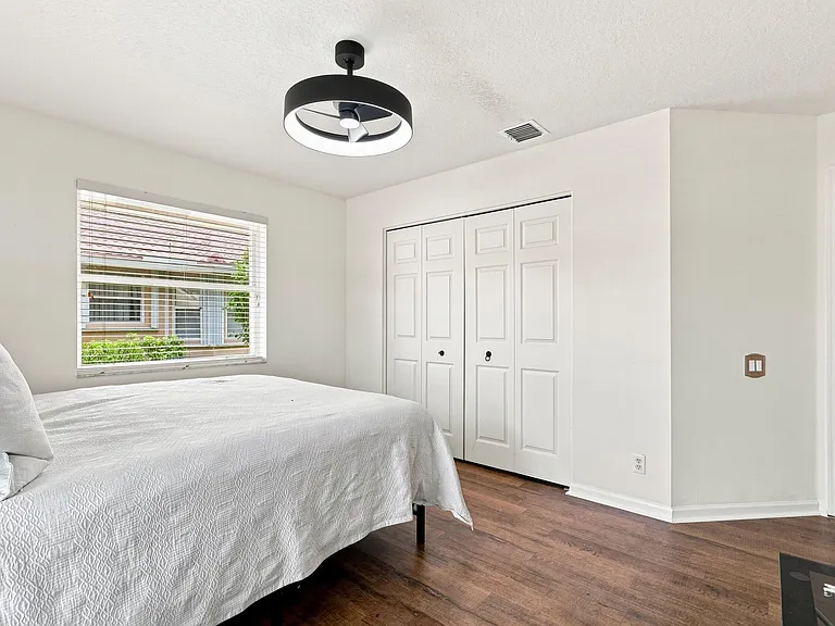 6850 Grenelefe Rd — Photo 35